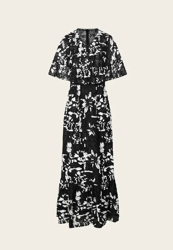 Black Floral Embroidered and Sequined Maxi Dress Fashionable Asymmetrical Maxi Dress Black Floral Embroidered and Sequined Maxi Dress Fashionable Asymmetrical Maxi Dress