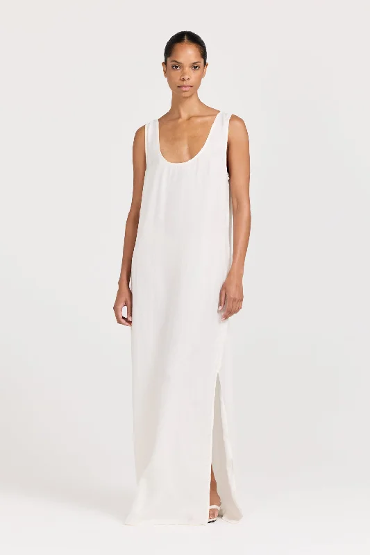 Alta Maxi Dress Fashionable Button-Down Maxi Dress
