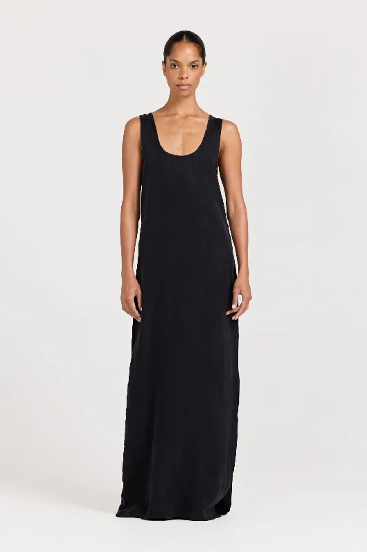 Alta Maxi Dress Fashionable High-Waist Maxi Dress