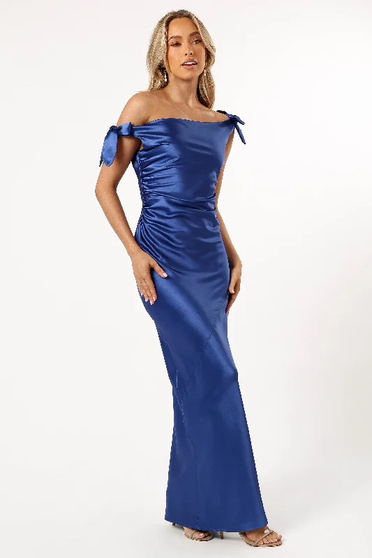 Selma Off Shoulder Maxi Dress - Blue Trendy Printed Maxi Dress