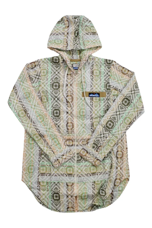 woodland chic:#e9eceb