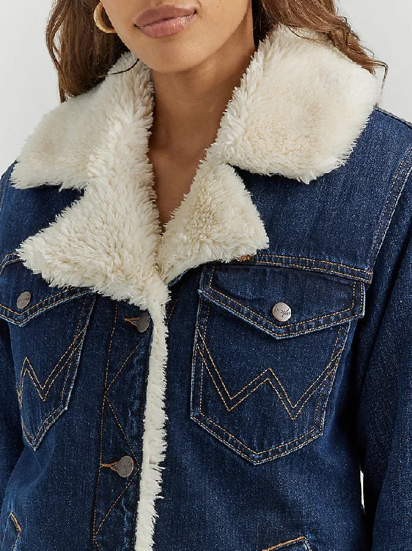 Wrangler Denim Love Sherpa Jacket Front Pockets Side Pockets Patch Pockets