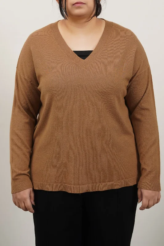 CURVE V-NECK SWEATER