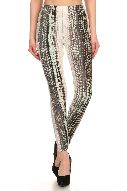 Snake Scales Printed, High Waisted Leggings In Fitted Style With Elastic Waistband Chic Floral Print Leggings Snake Scales Printed, High Waisted Leggings In Fitted Style With Elastic Waistband Chic Floral Print Leggings