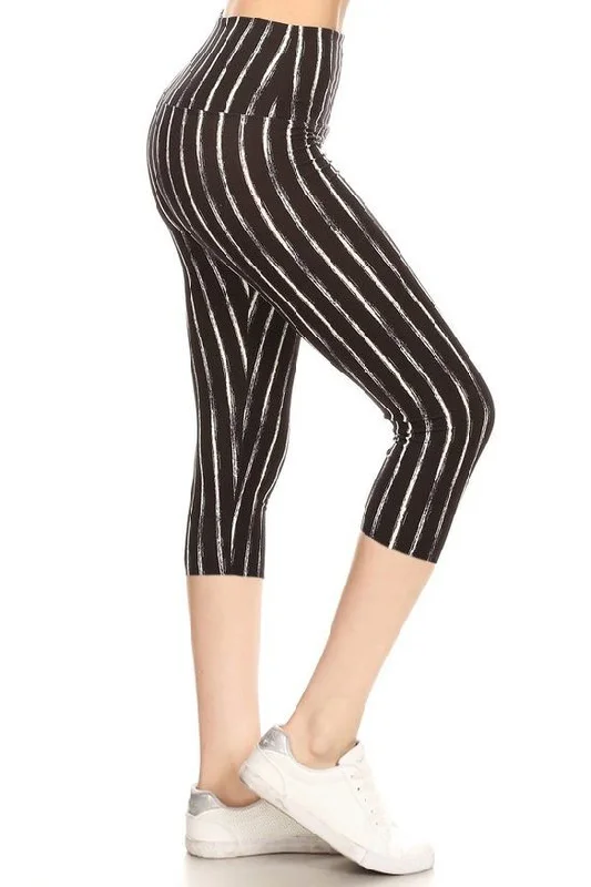 Yoga Style Banded Lined Stripe Printed Knit Capri Legging Stylish Printed Sport Leggings Yoga Style Banded Lined Stripe Printed Knit Capri Legging Stylish Printed Sport Leggings