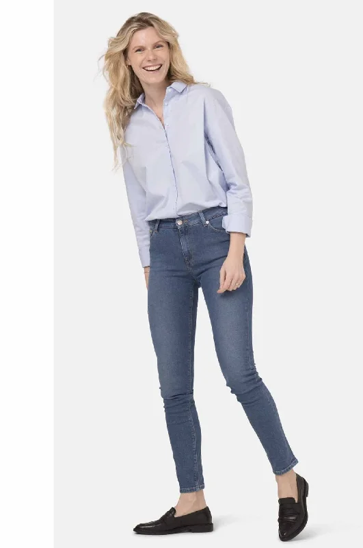HAZEN Women high waist blue jeans by MUD Trendy Patchwork Denim Jeans