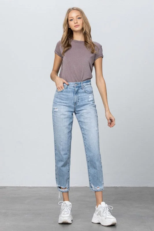 HIGH RISE TAPERED JEANS Trendy Classic Fit Jeans