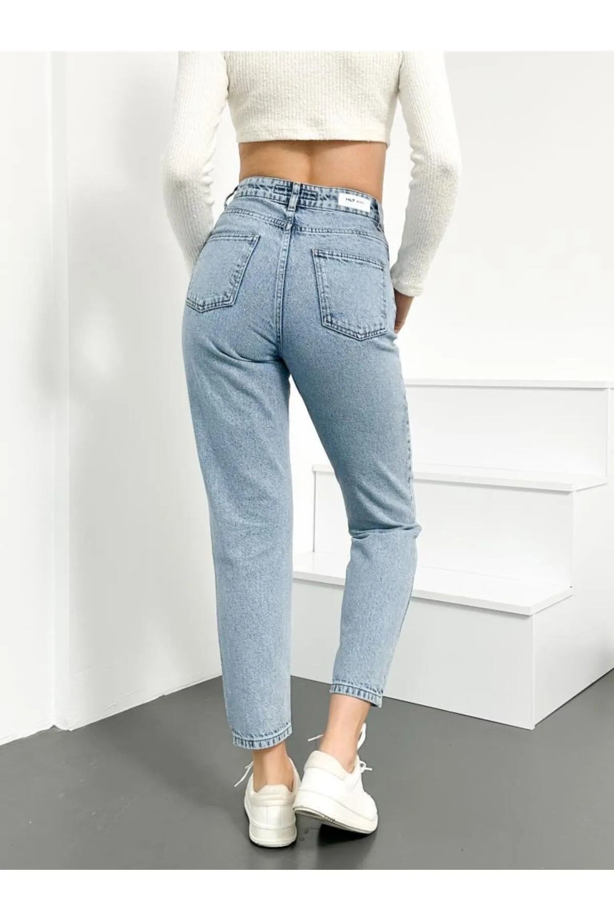 HLT Jeans Blue Snow Women's Mom Jean Fashionable Raw Hem Bootcut Jeans