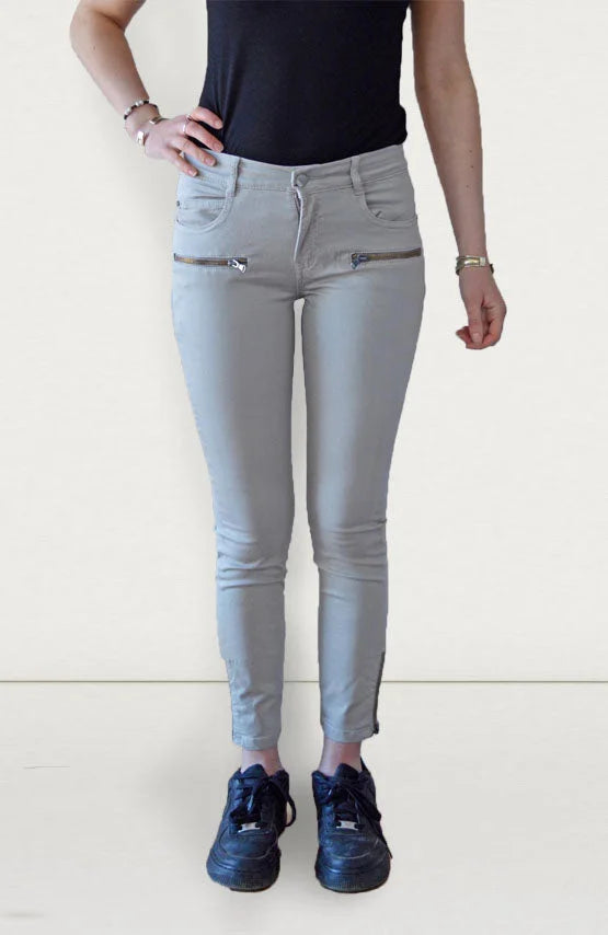 Pale Grey