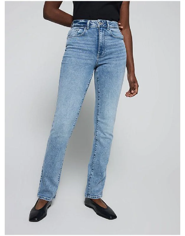 Slim Straight Jeans in Mid Blue Cozy Relaxed Fit Jeans
