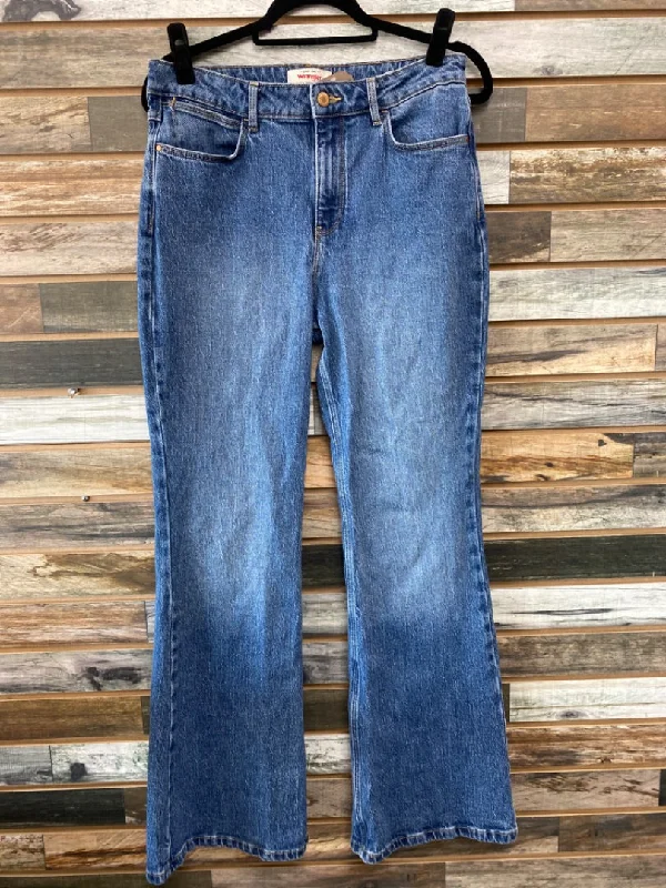 USED Wrangler Ladies Jeans 10/30 X 32 Trendy Wide-Legged High-Waist Jeans